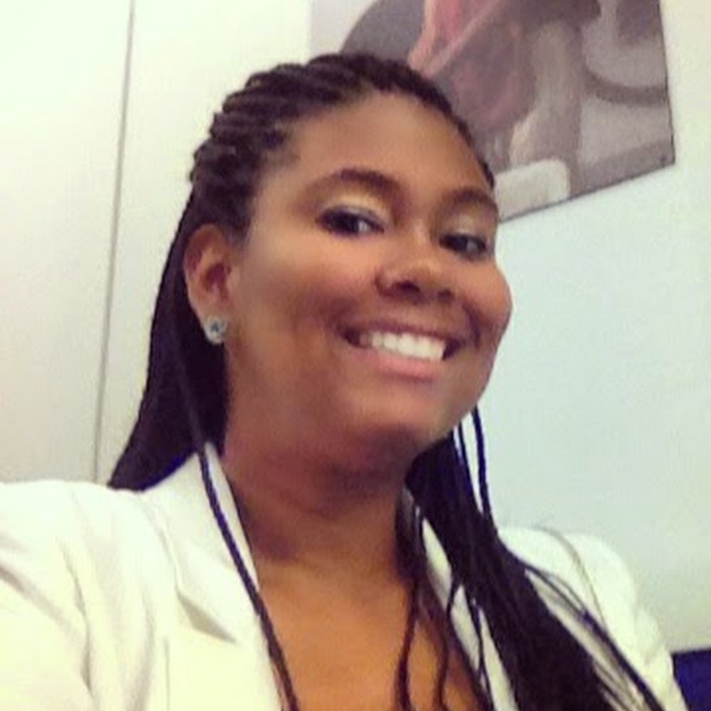 Meet your Posher, Ashia